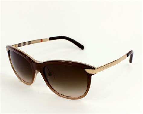 lunette burberry soleil|Lunettes de soleil femme Burberry .